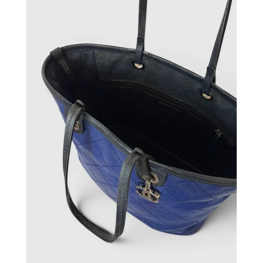 Chanel Leather Navy Blue Quilted 